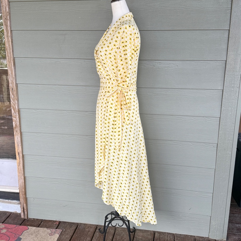 Ganni Floral Short Sleeve Wrap Dress - Picture 5 of 11